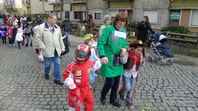 DESFILE DE CARNAVAL 28 de fevereiro 2014